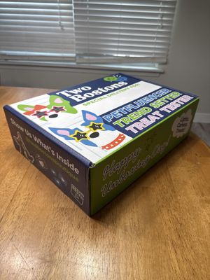 The Perfect Petfluencer Box Our Program! 